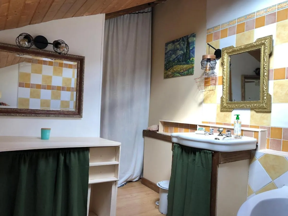 Maison De Charme Moissac 0*,  Francie